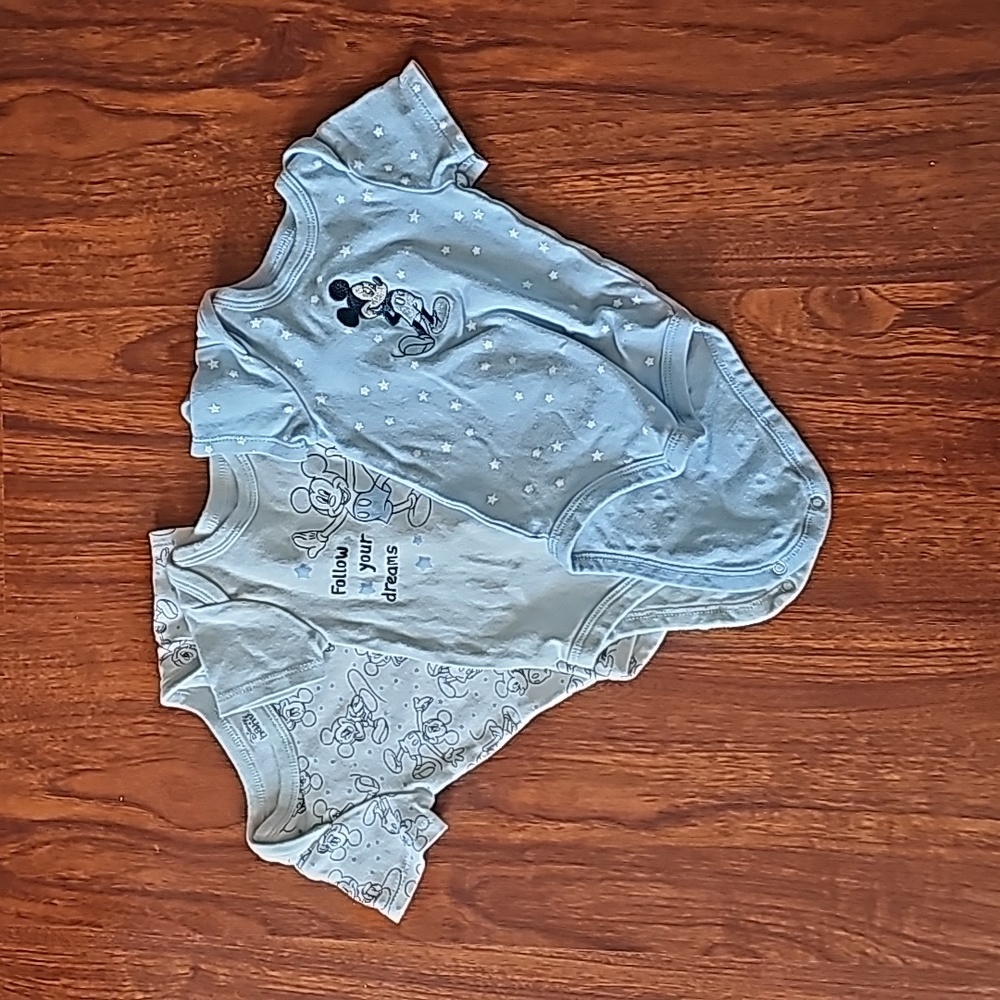 Set of 3 Disney Baby Onesies Size 0-3m